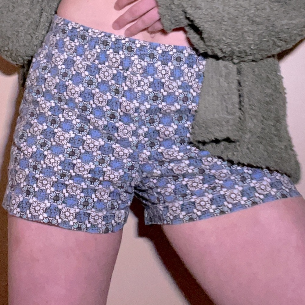 Foral shorts